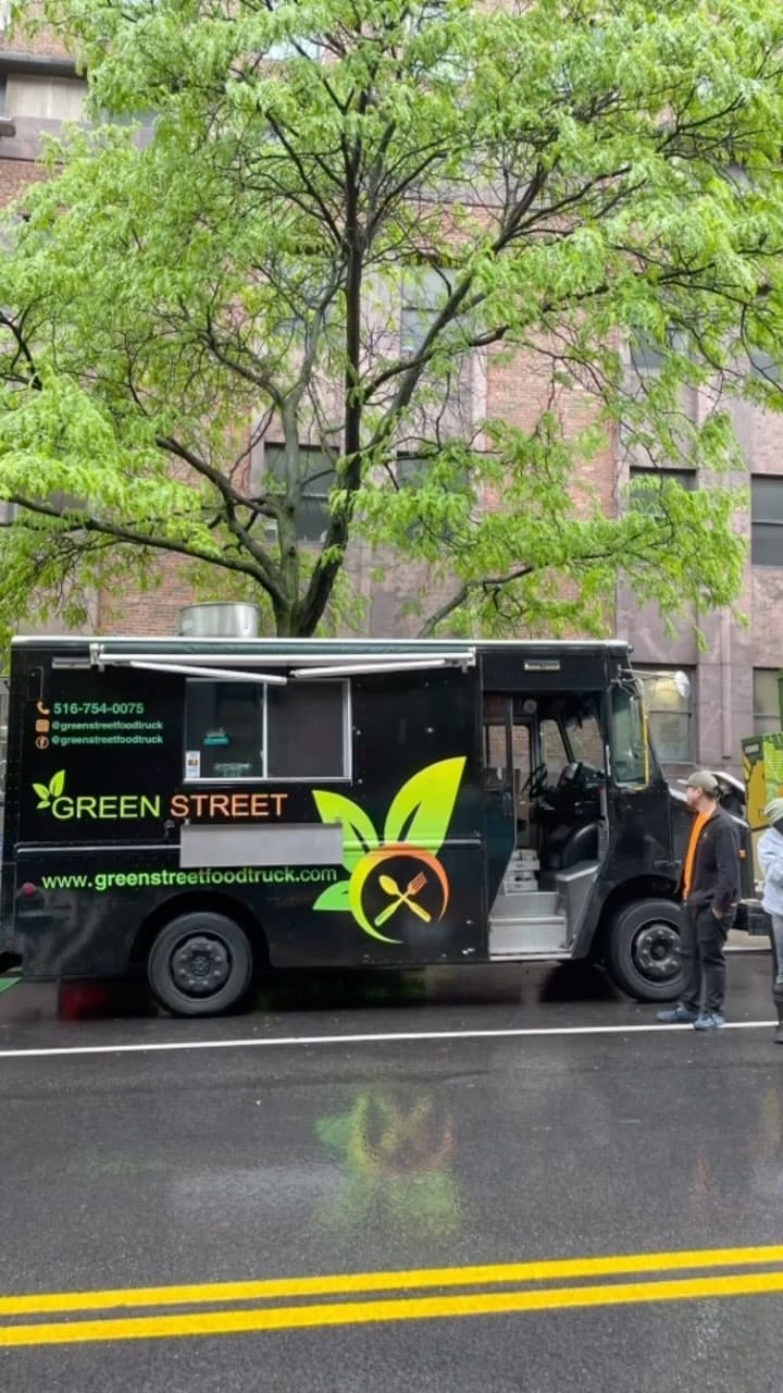 Post 9 by Green Street Food Truck on Instagram (video)