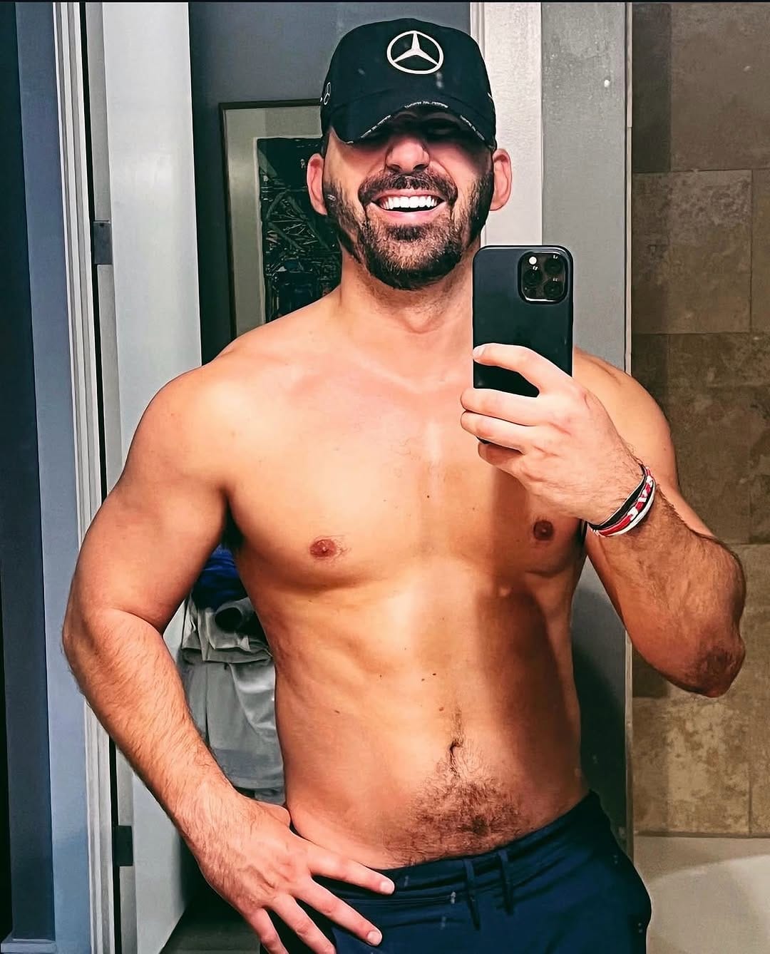 Post 8 by gerardo gandy on Instagram (image)