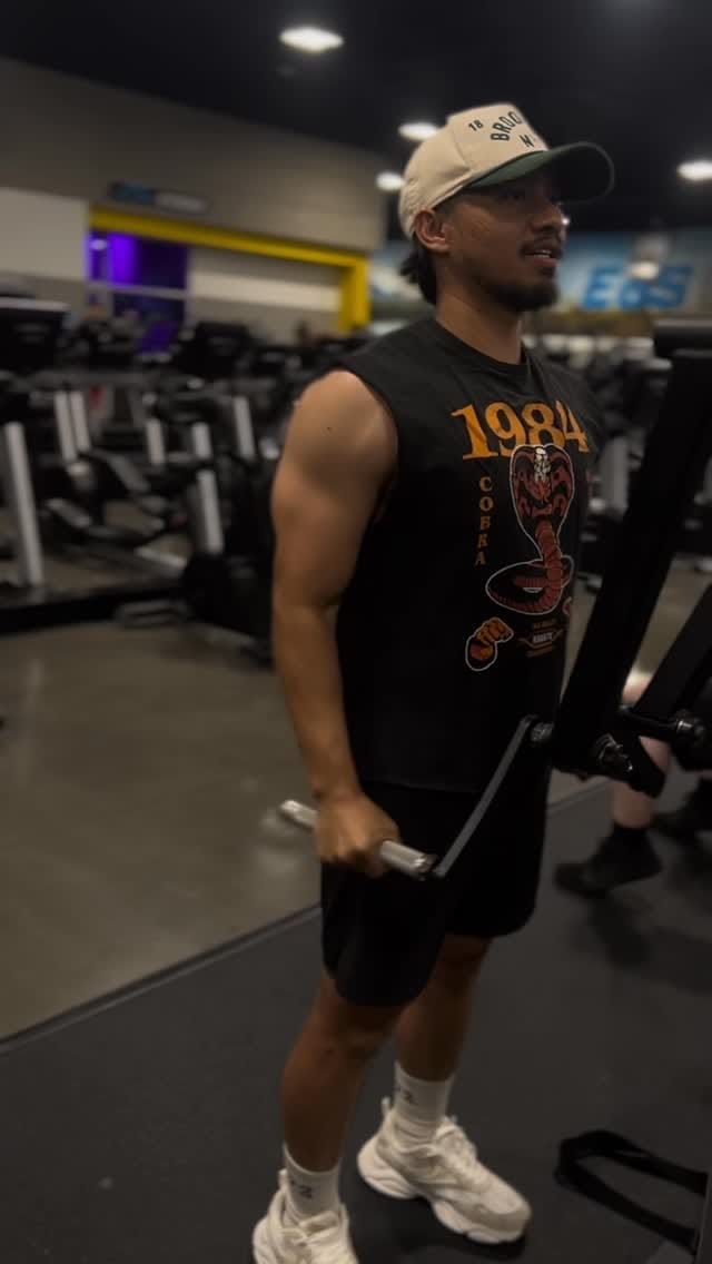 Post 10 by LUCKY LOR on Instagram (video)