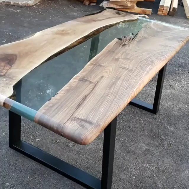 Post 2 by Epoxy Planet on Instagram (video)