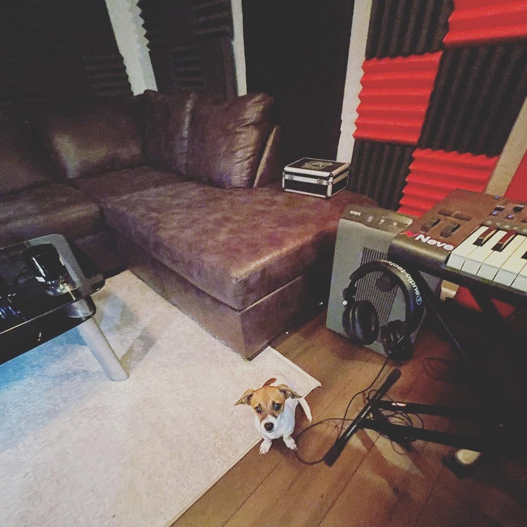 Post 4 by Grant Woell on Instagram (image)