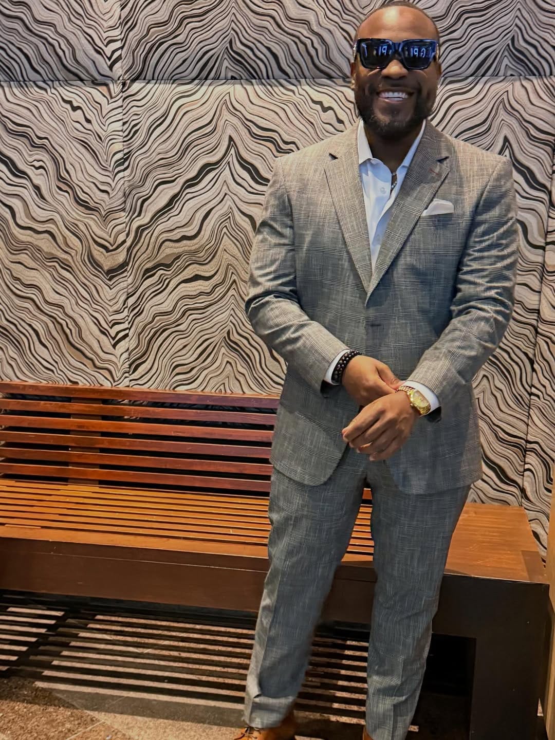 Post 7 by Omar Williams on Instagram (carousel)