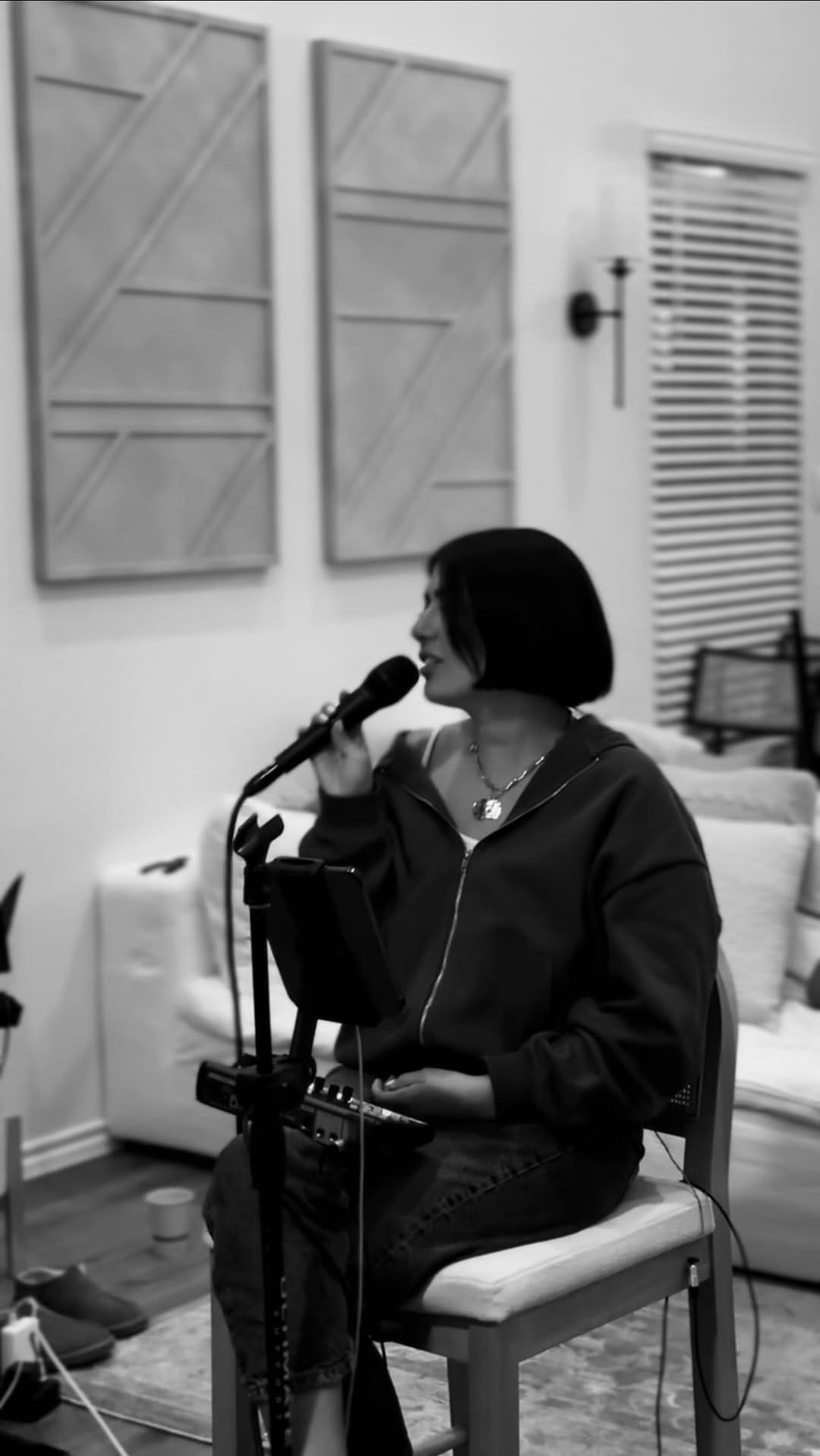 Post 4 by Keila R. Marín on Instagram (video)