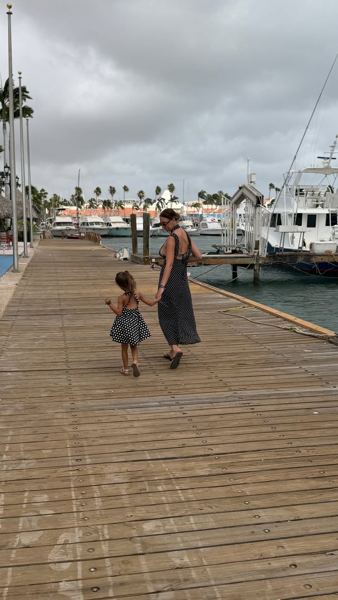 Post 5 by Jamie Leigh | Millennial Momtrepeneur on Instagram (video)