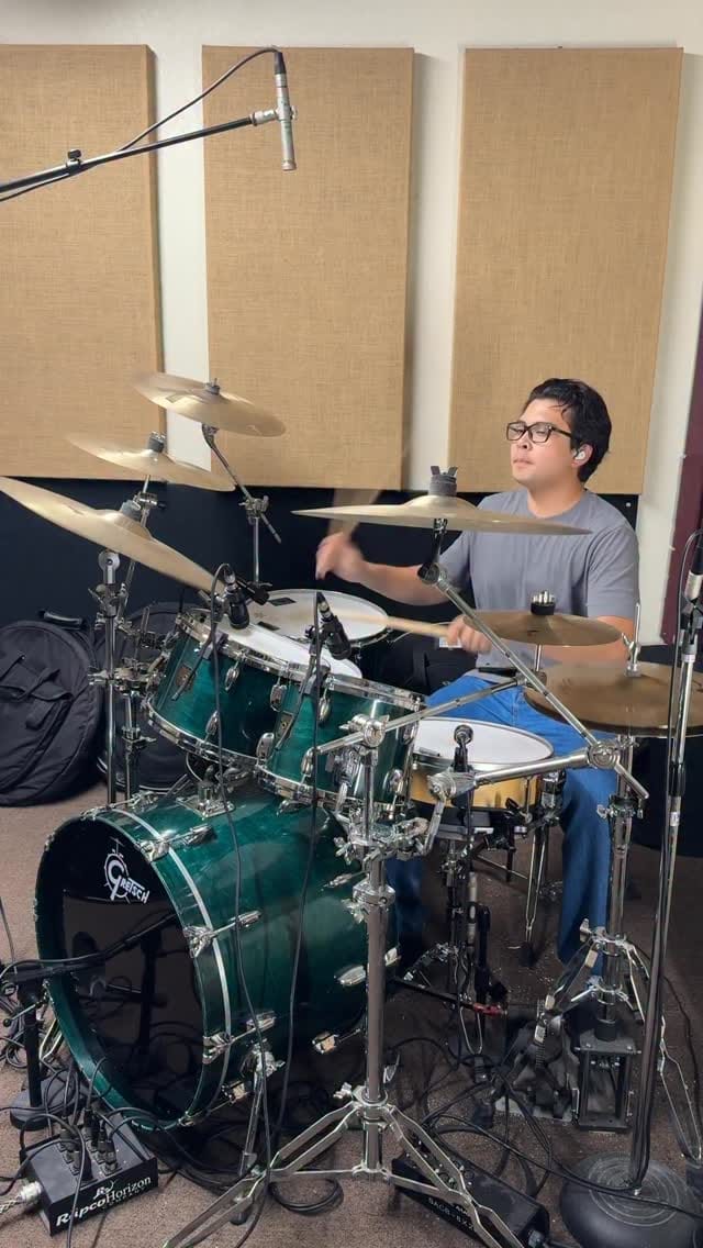 Post 10 by Vinnie Aguas on Instagram (video)