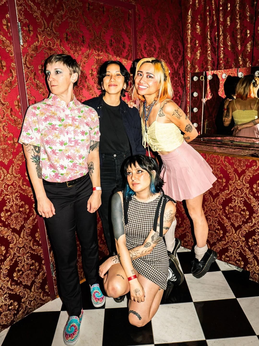 Post 2 by ♥ suzie true ♥ on Instagram (carousel)
