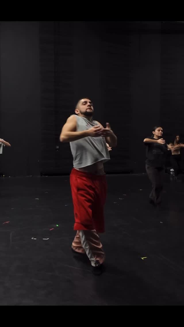 Post 4 by ALEJANDRO PEREZ on Instagram (video)