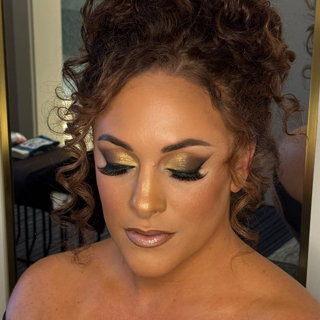 Post 3 by Tamaya riley fama on Instagram (carousel)