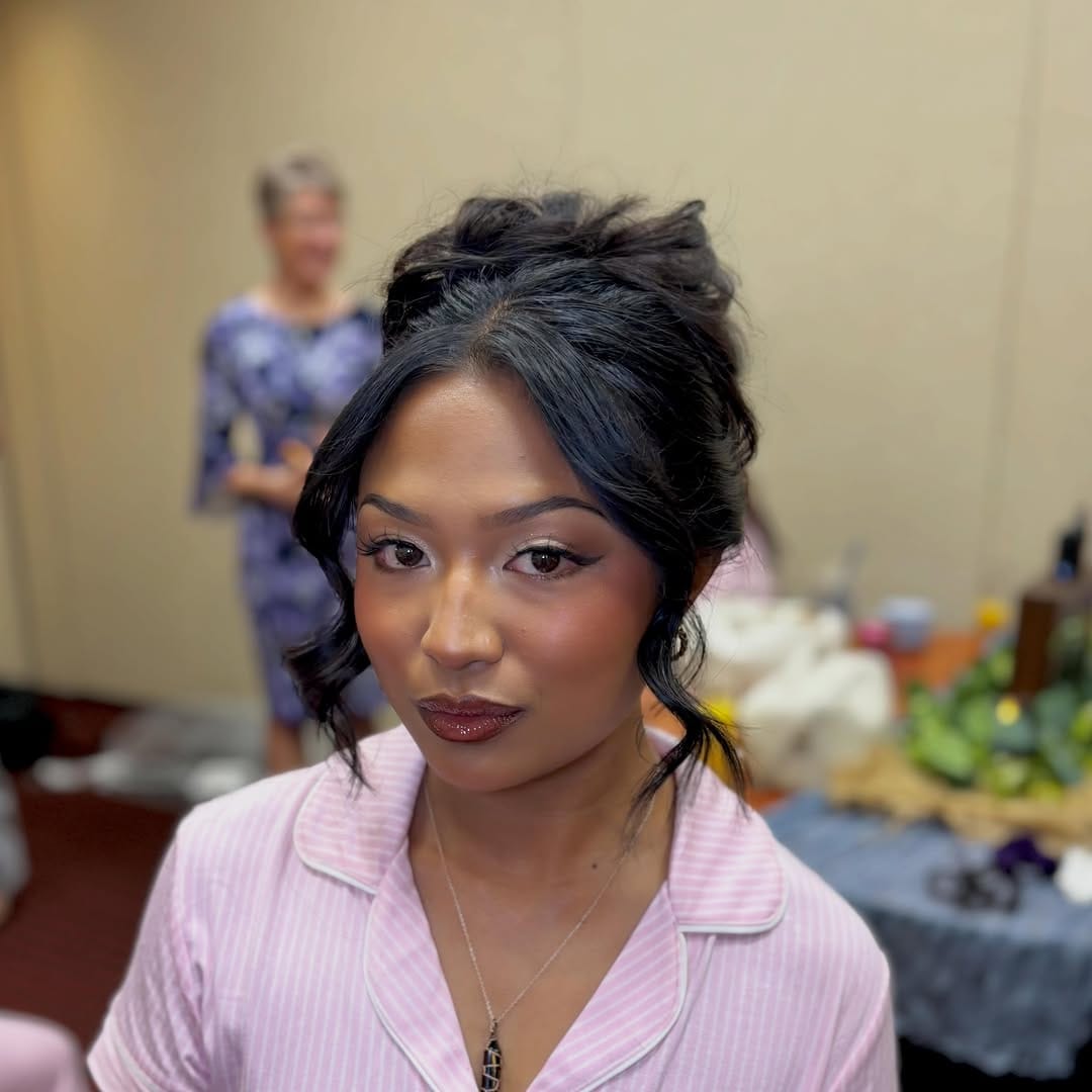 Post 6 by Tamaya riley fama on Instagram (carousel)
