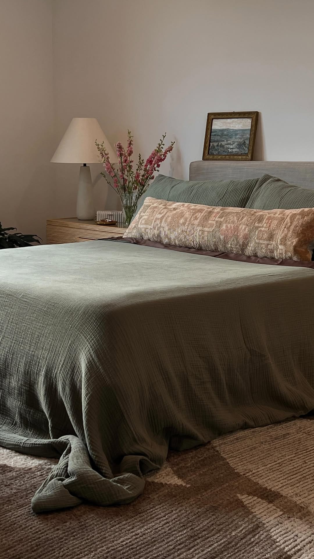 Post 9 by Anry Naked Interiors on Instagram (video)
