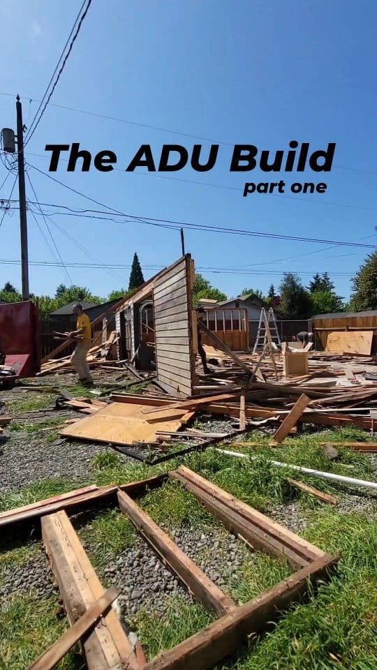Post 4 by Mak | DIY Renovations on Instagram (video)