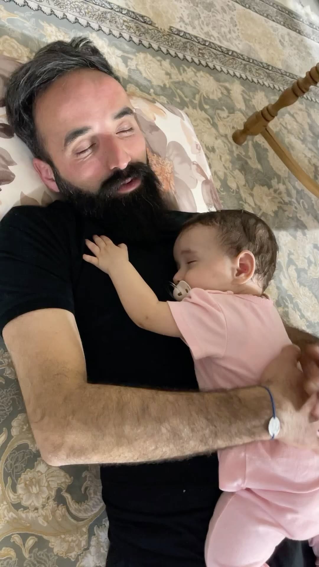 Post 6 by r@min on Instagram (video)