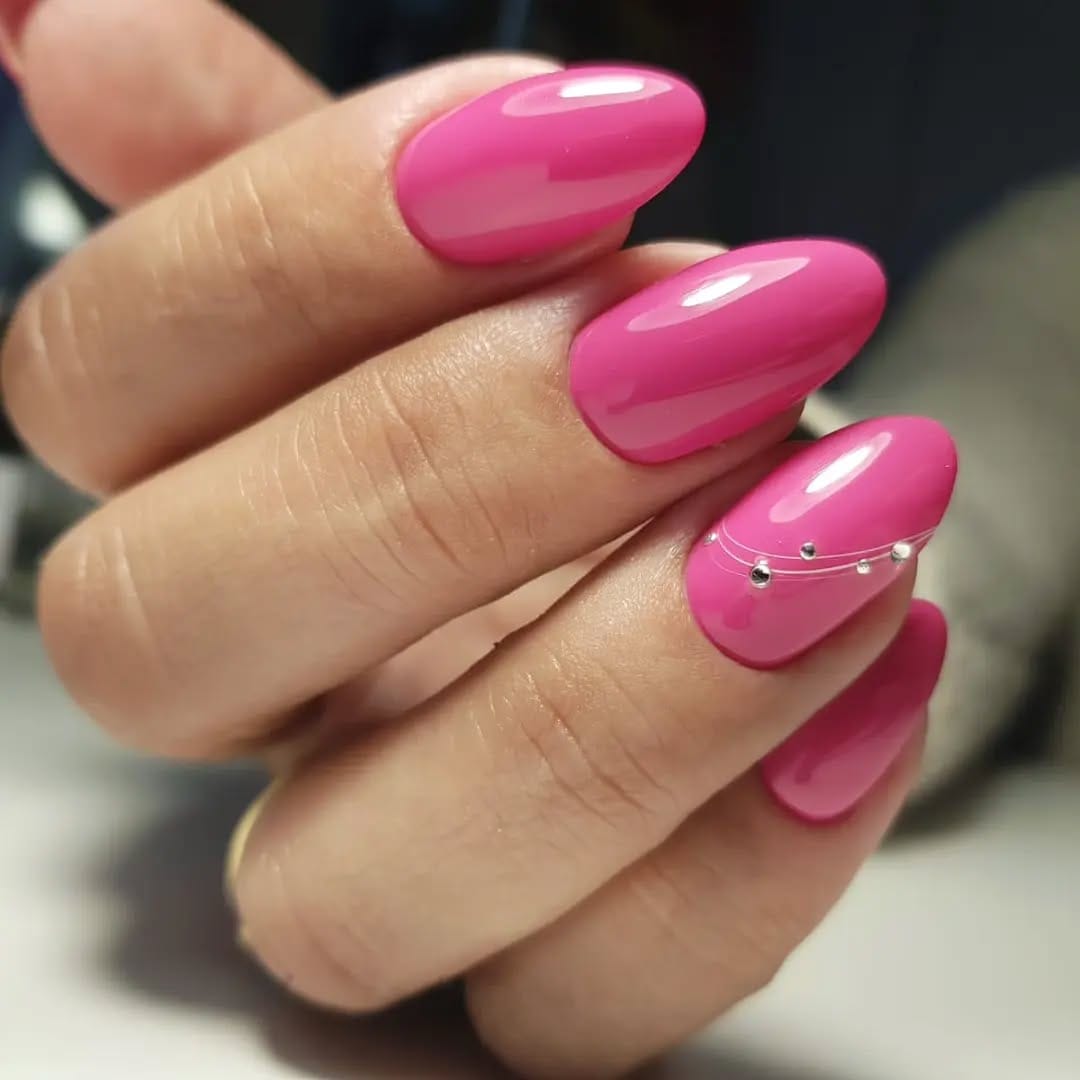 Post 7 by FER NEBOTT Nail Artist on Instagram (image)