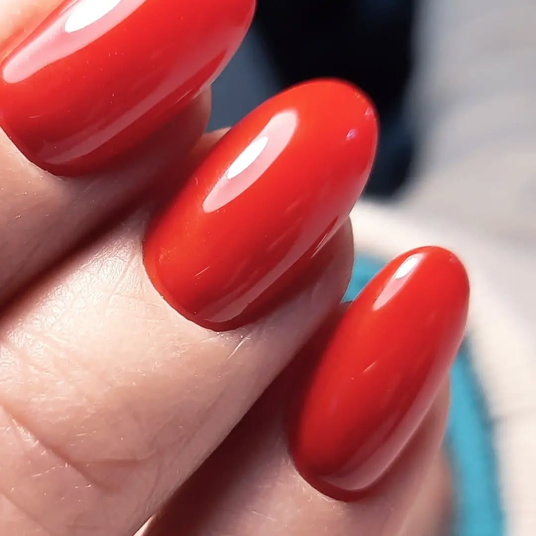 Post 3 by FER NEBOTT Nail Artist on Instagram (image)