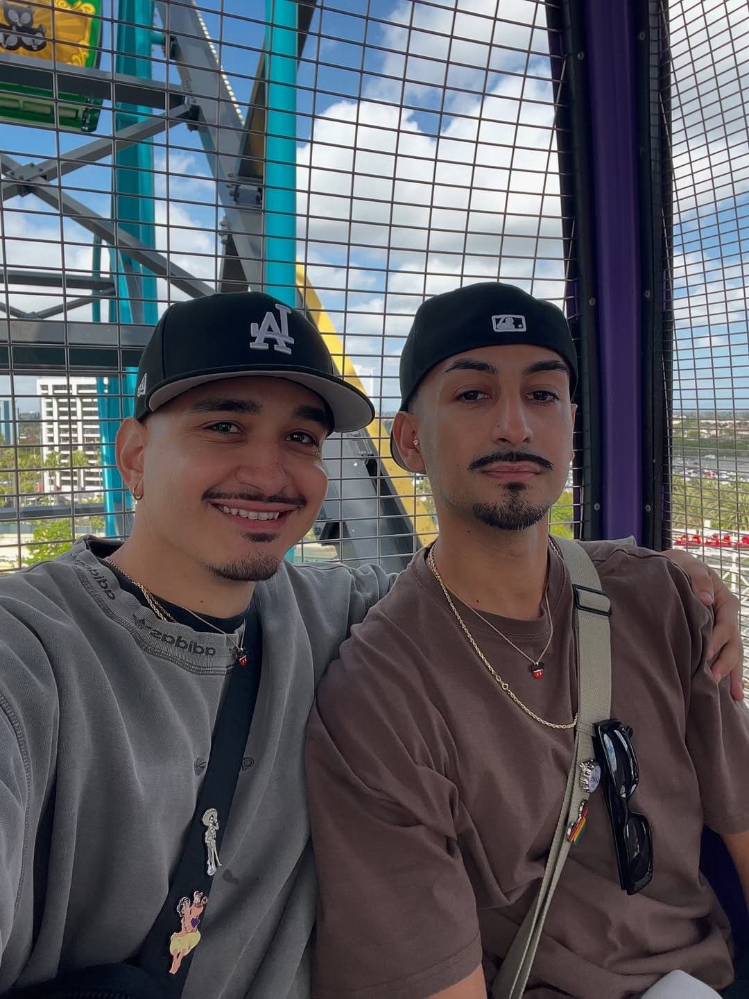 Post 7 by MIGGZ on Instagram (carousel)