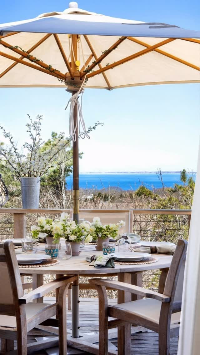Post 1 by Judy King Interiors on Instagram (video)