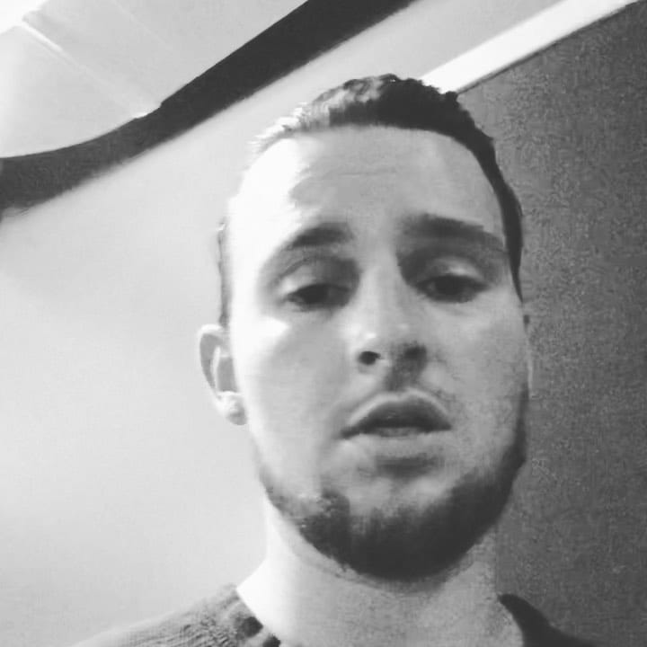 Post 10 by Cagney on Instagram (video)
