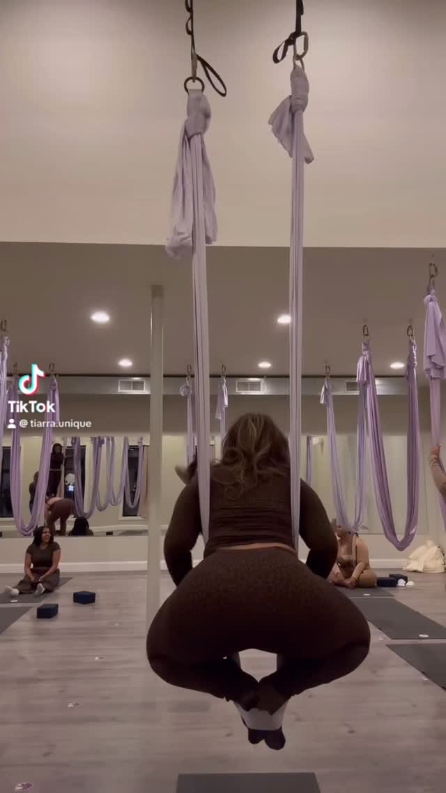 Post 2 by TiArra 🌸✨🌱 on Instagram (video)
