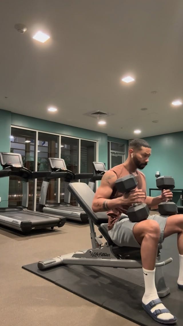 Post 1 by ᴍᴀʀᴄ ᴍᴏᴛᴇɴ (ᴏɴʟʏ ᴀᴄᴄᴏᴜɴᴛ) on Instagram (video)