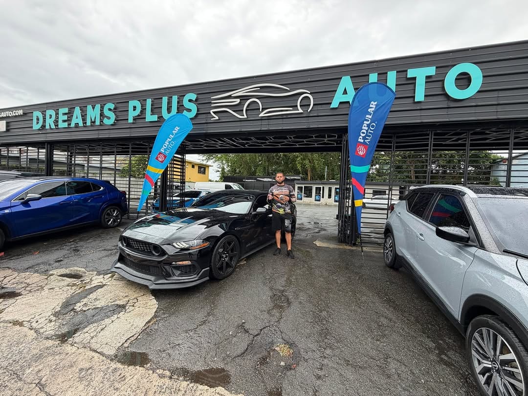 Post 3 by 🧡🔥Kniche Auto Detailing🔥🧡 on Instagram (carousel)