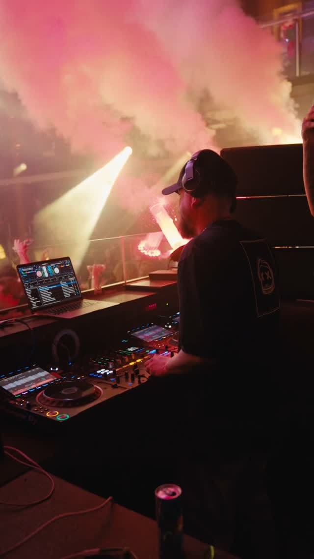 Post 10 by DJ Melo on Instagram (video)