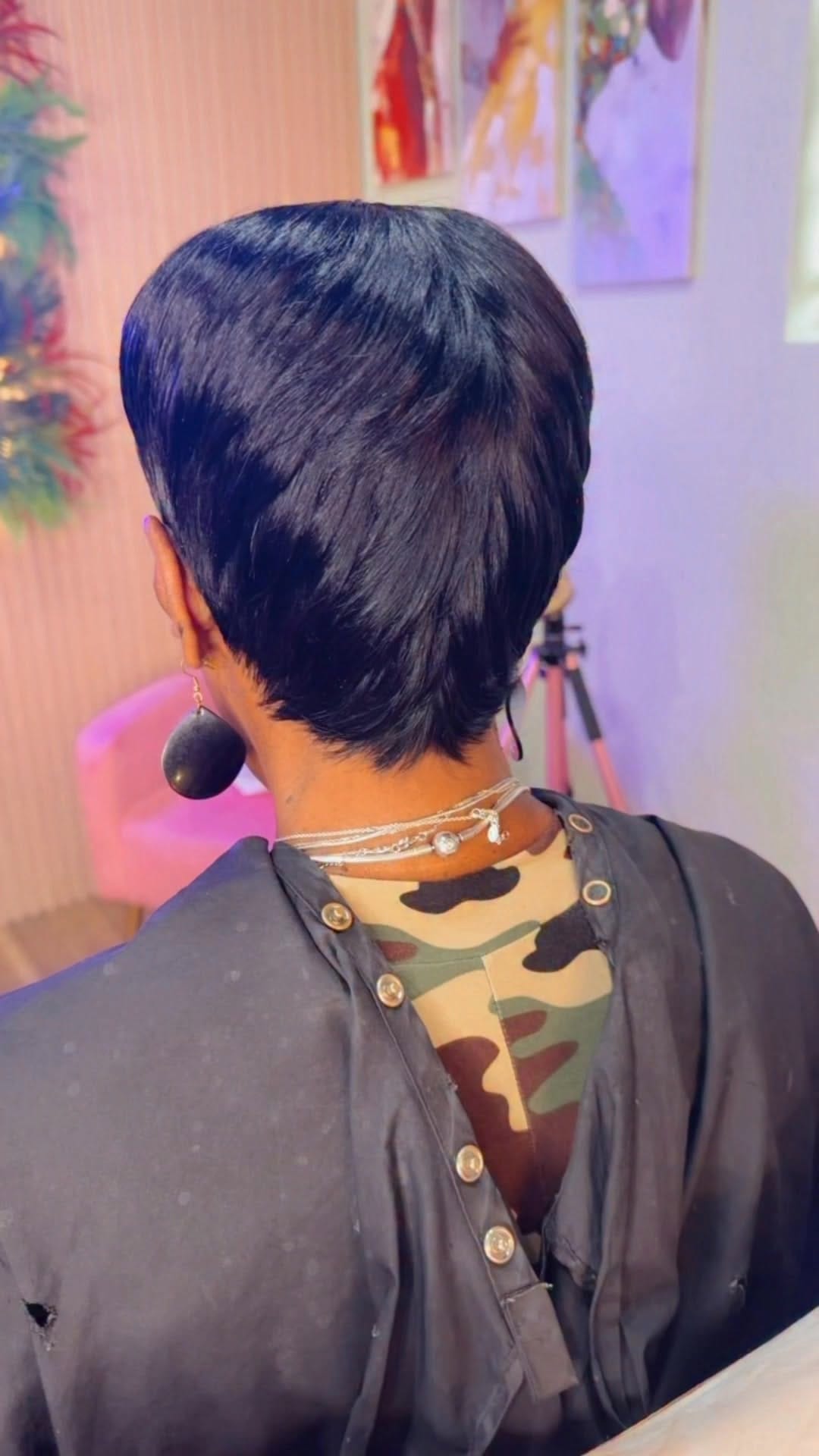 Post 6 by Styles By MiamiMae on Instagram (video)