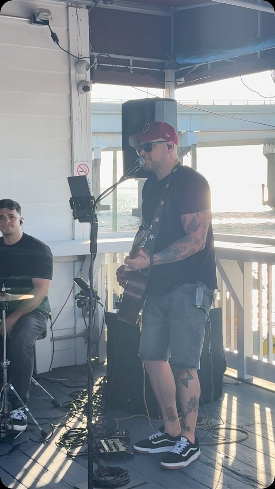 Post 5 by Zuíque on Instagram (video)