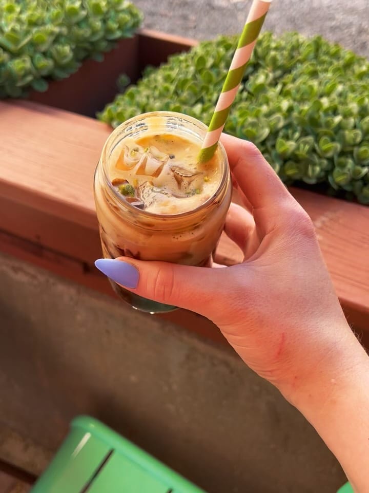 Post 2 by AMATEUR COFFEE ™ on Instagram (carousel)