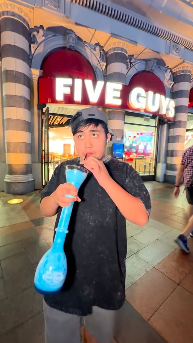 Post 1 by Las Vegas Moms on Instagram (video)