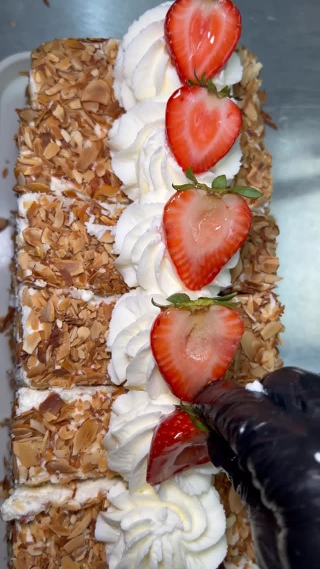 Post 2 by Las Vegas Moms on Instagram (video)