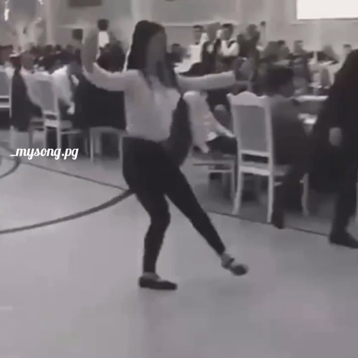 Post 2 by ⚜.《 G.R.O.U.P 》.⚜ on Instagram (video)