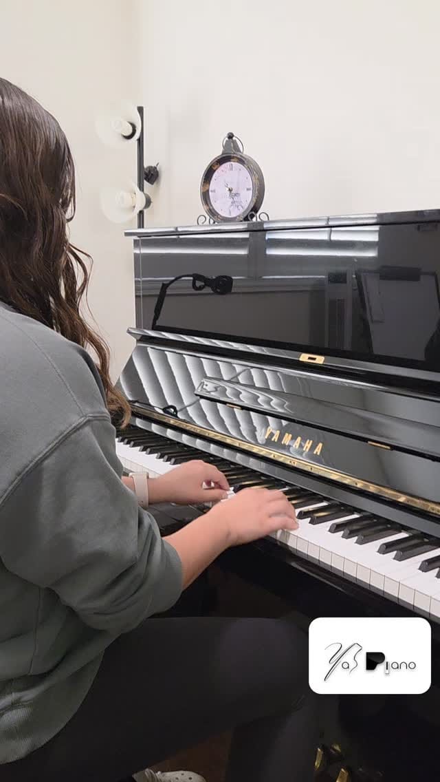Post 3 by Yasmin‌‌‌|مدرس پیانو|یاسمین🎼 on Instagram (video)