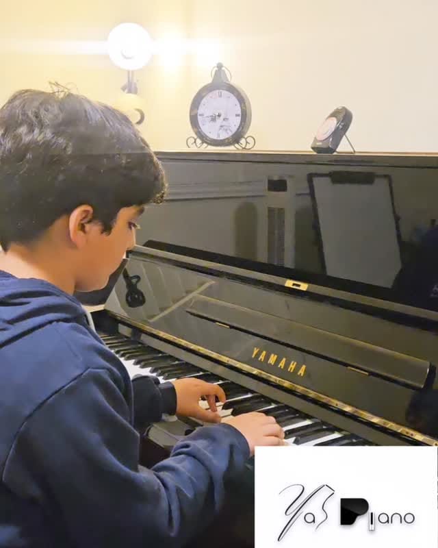 Post 8 by Yasmin‌‌‌|مدرس پیانو|یاسمین🎼 on Instagram (video)