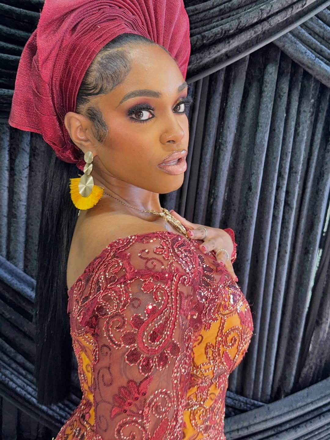 Post 1 by Houston Hairstylist 🕊️ on Instagram (carousel)