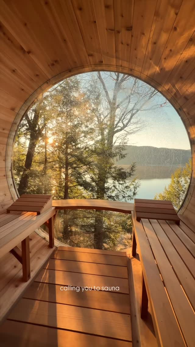 Post 7 by The Vermont Lakehouse on Instagram (video)