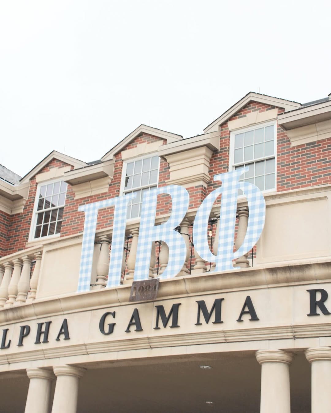 Post 4 by Oklahoma State Pi Beta Phi on Instagram (carousel)