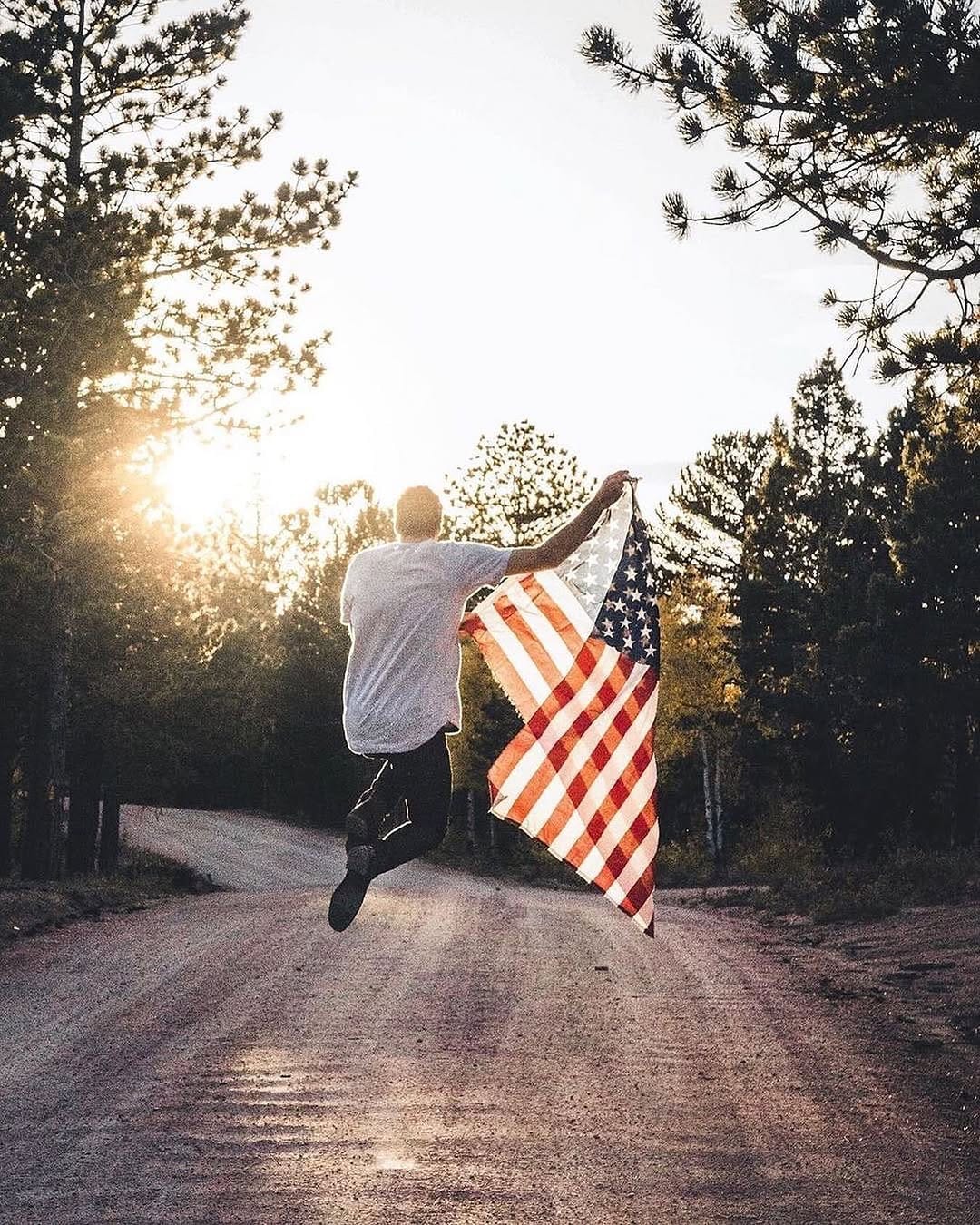 Post 3 by MY COLORADO SPRINGS on Instagram (image)
