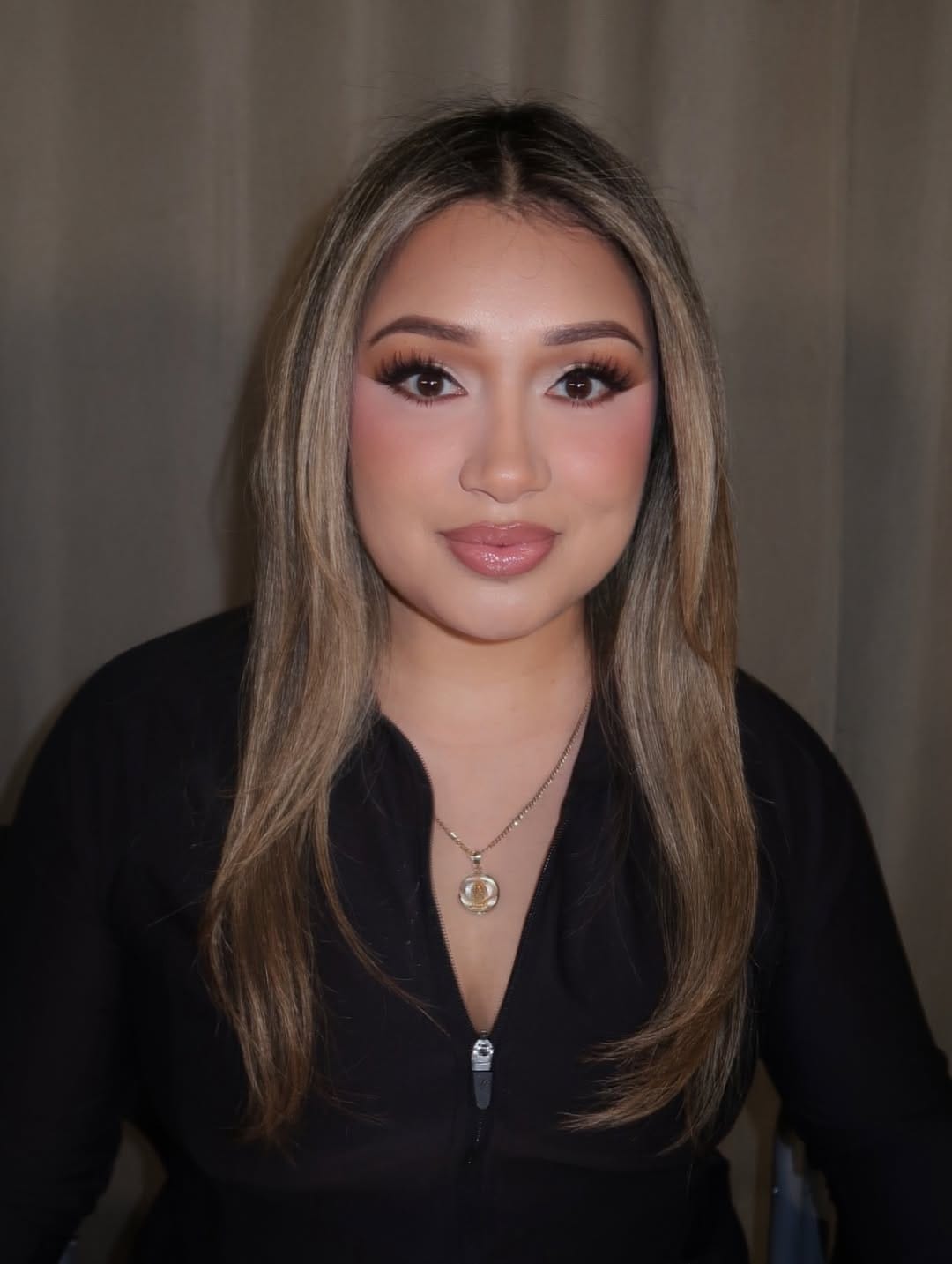 Post 1 by Chicago Makeup Artist on Instagram (carousel)