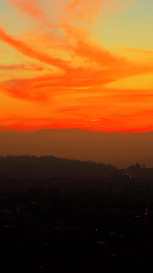 Post 3 by Santiago.deChile on Instagram (video)