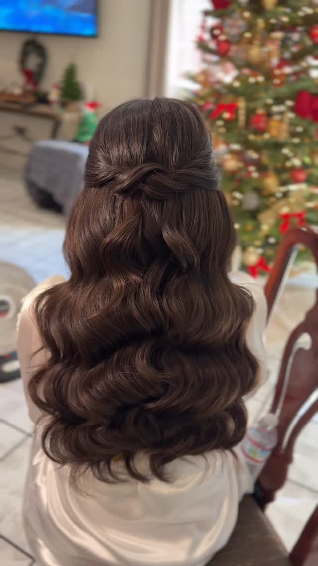 Post 6 by BAY AREA MAKEUP ARTIST & HAIRSTYLIST on Instagram (video)