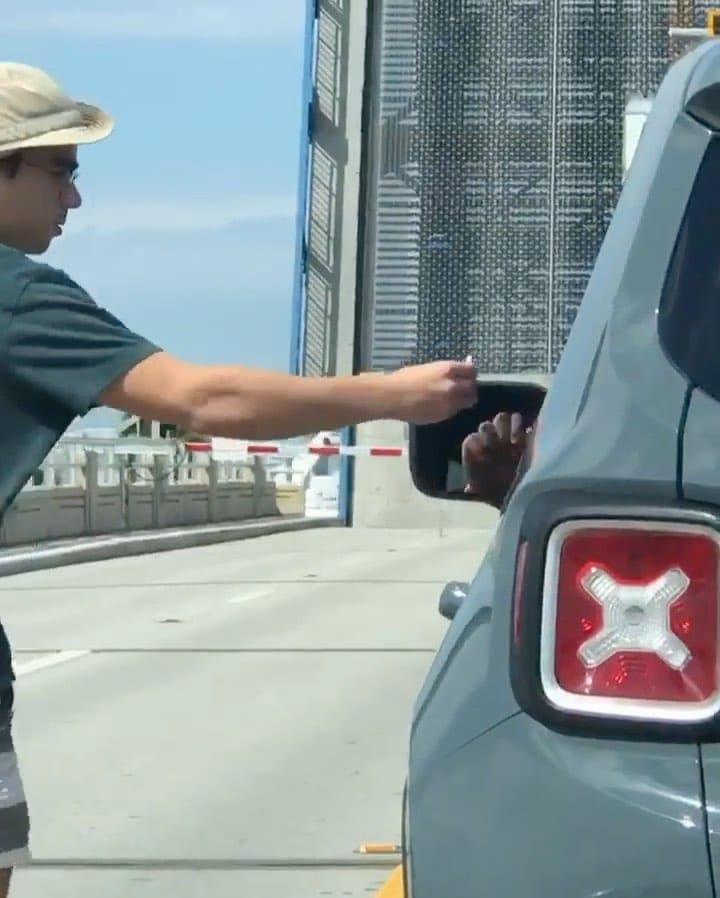 Post 7 by We Clean Beaches on Instagram (video)