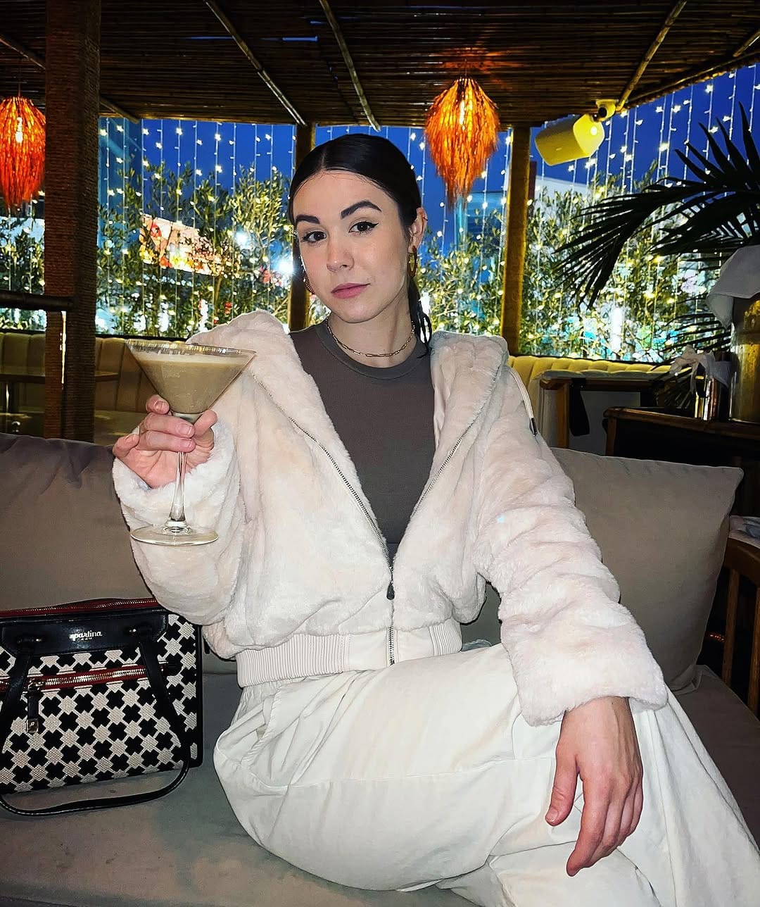 Post 10 by Chanel Renee on Instagram (image)