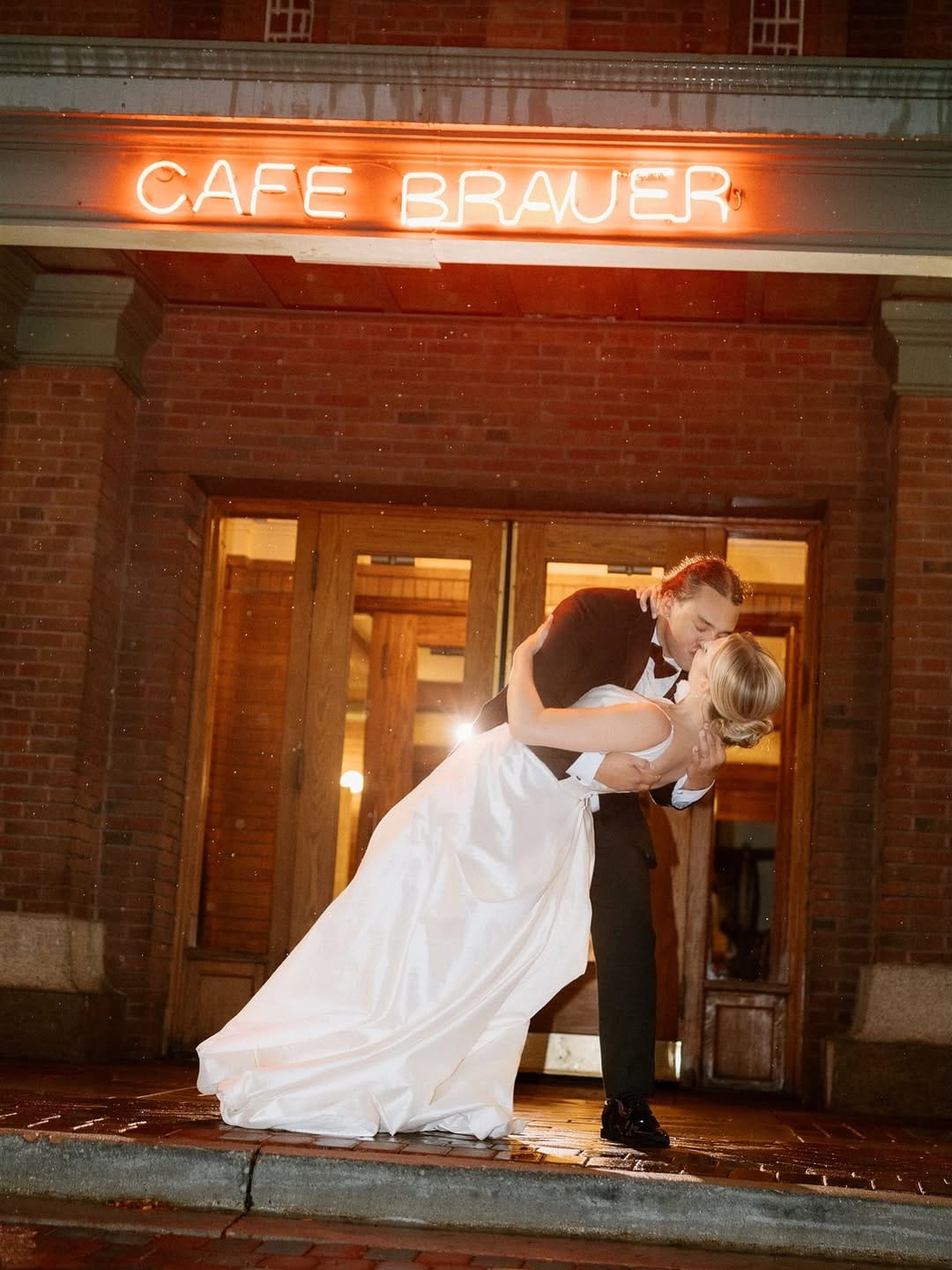 Post 6 by Ed & Aileen Photography on Instagram (carousel)