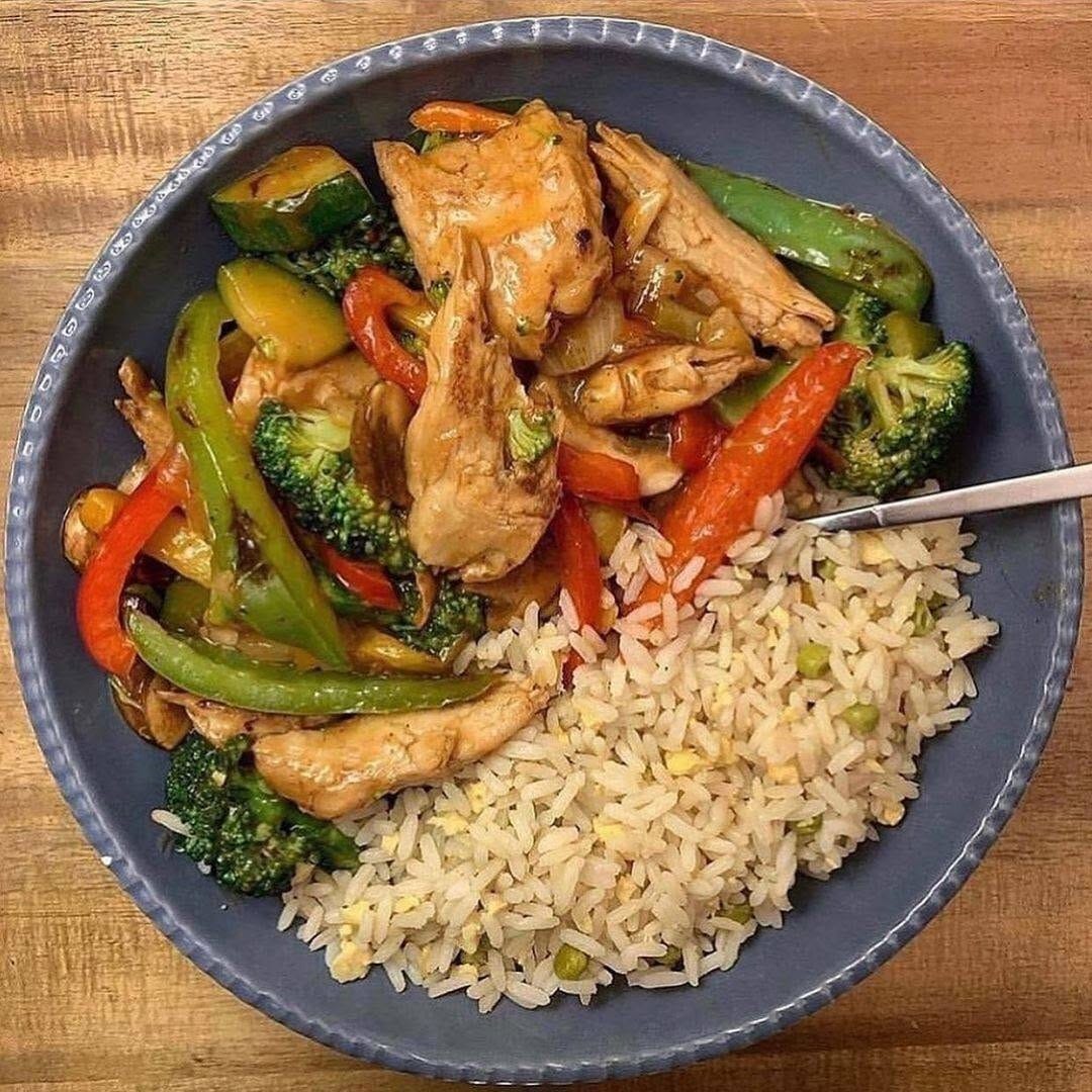 Post 5 by We love food ♥️ on Instagram (carousel)