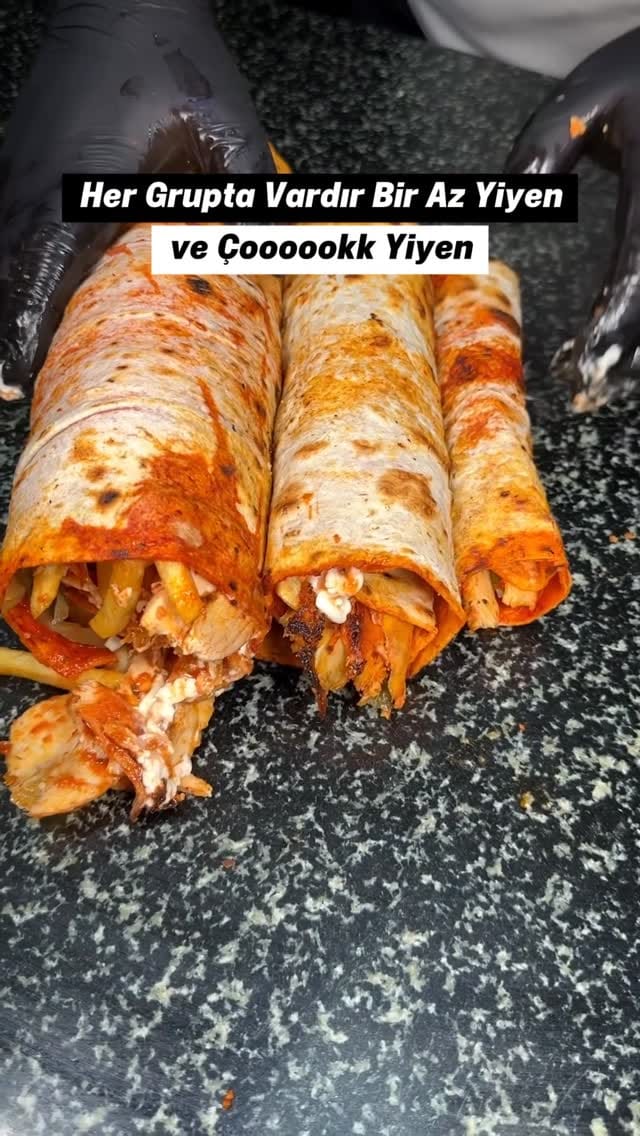 Post 7 by Efesos Döner on Instagram (video)