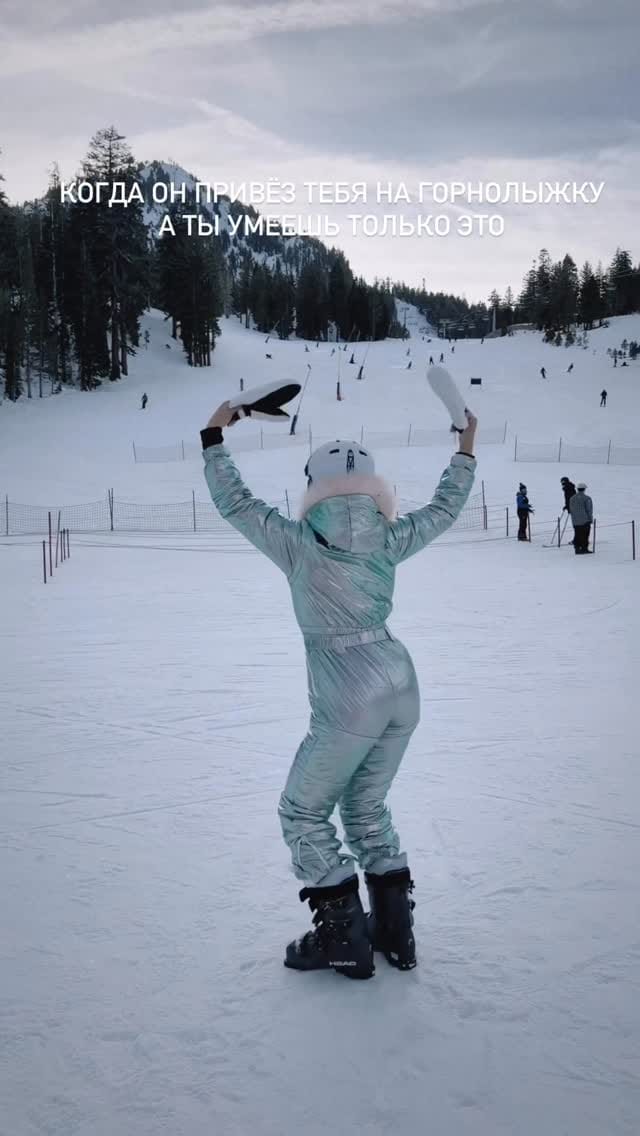 Post 3 by Photographer Los Angeles on Instagram (video)
