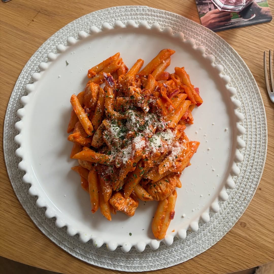 Post 9 by Poz’s Picky Bits on Instagram (image)