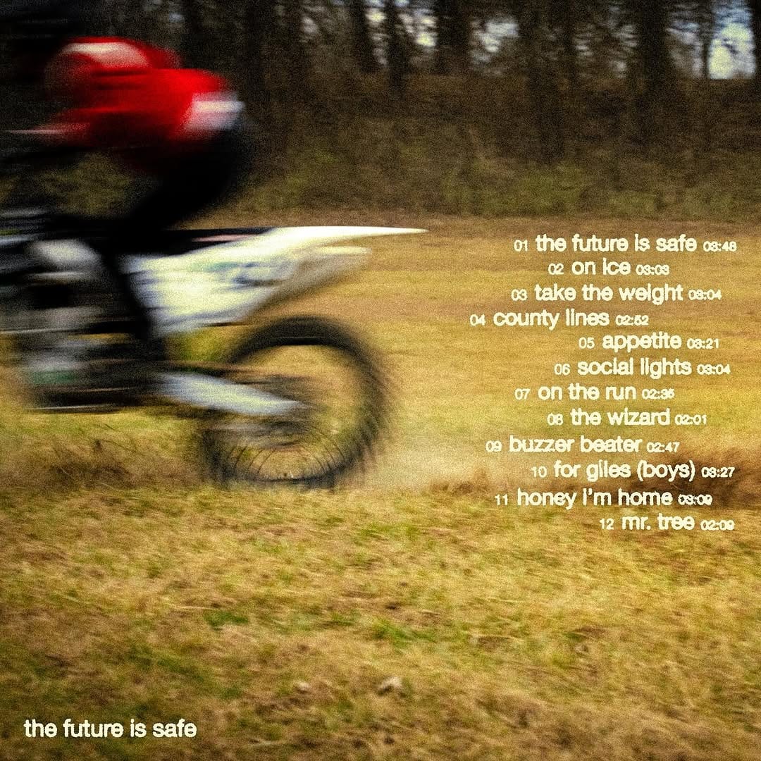 Post 4 by mills on Instagram (image)