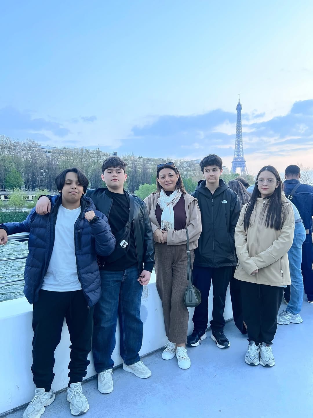 Post 3 by Baku-Oxford School on Instagram (carousel)