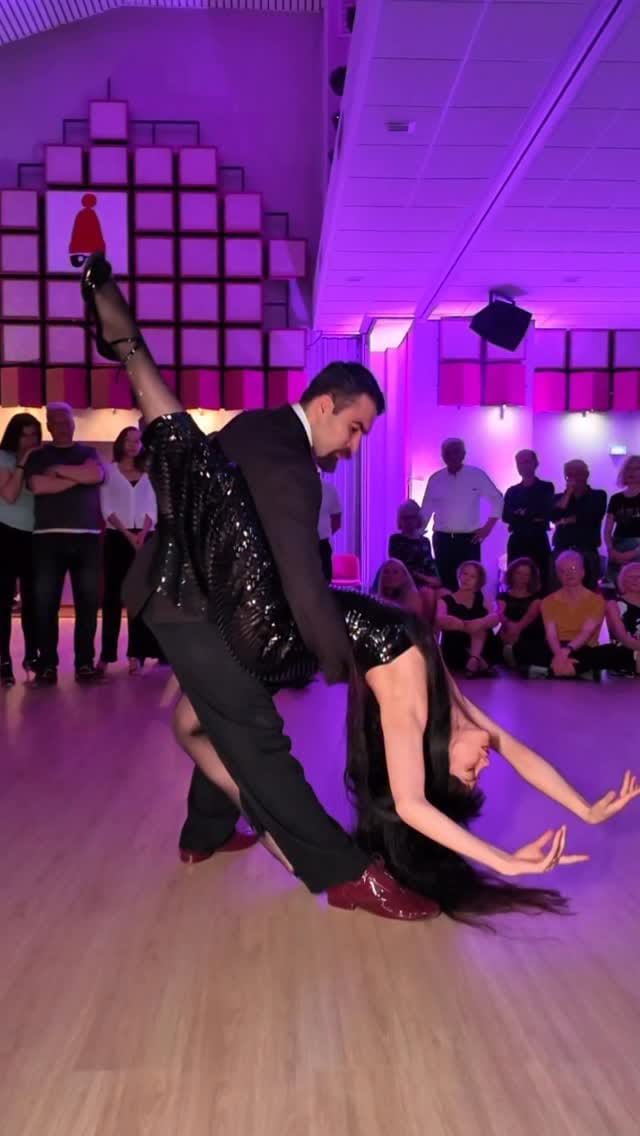 Post 5 by The Argentine Tango School on Instagram (video)